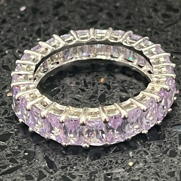 6ct Radiant Cut Lavender Purple Clear Cz Eternity wedding band Ring silver - Picture 2 of 3